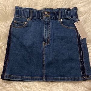 C’isa Jeans Skirt long 16” wide 16” size M brand new with tags